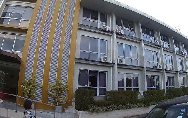 Hotel Topaz Канди вид на фасад