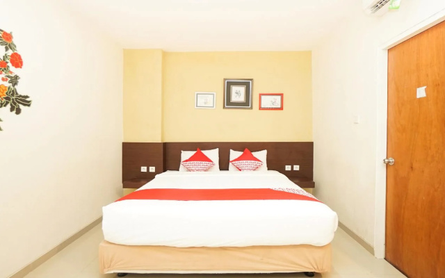 Hotel O Siwalankerto Near Surabaya Carnival