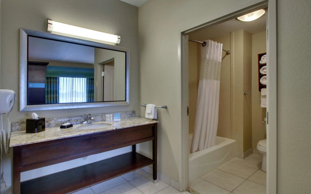 Hampton Inn Vernon