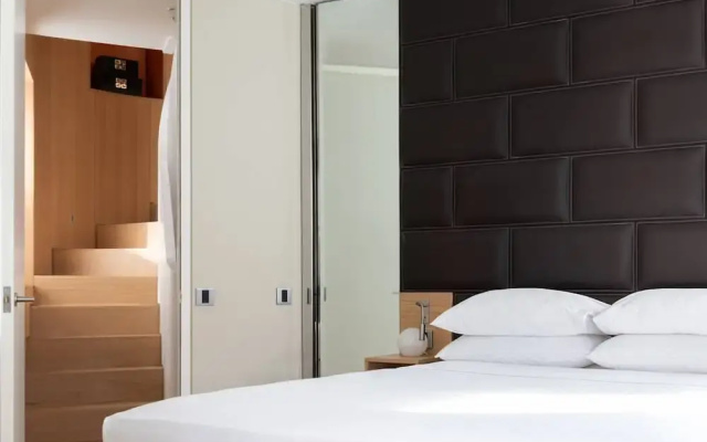 Hanway Street by Onefinestay