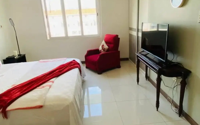 1 Bedroom Mountain Retreat New Kingston