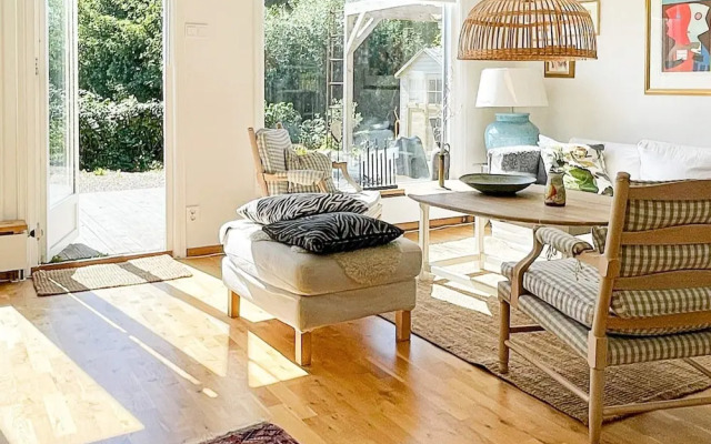Inviting Family Retreat in Osterlen