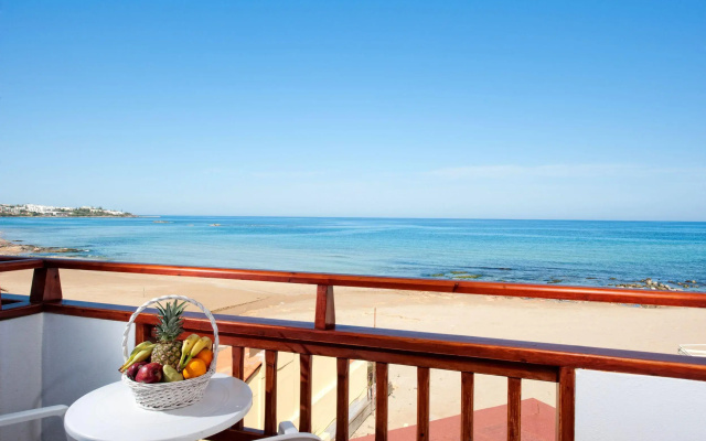 Vlachakis Beach Hotel