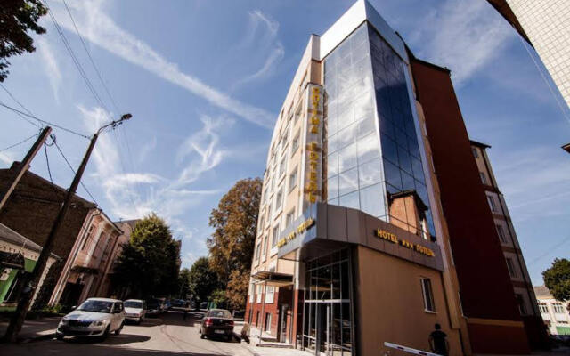 Гостиница Optima Rivne Украина, Ровно - отзывы, цены и фото номеров - забронировать гостиницу Optima Rivne онлайн вид на фасад