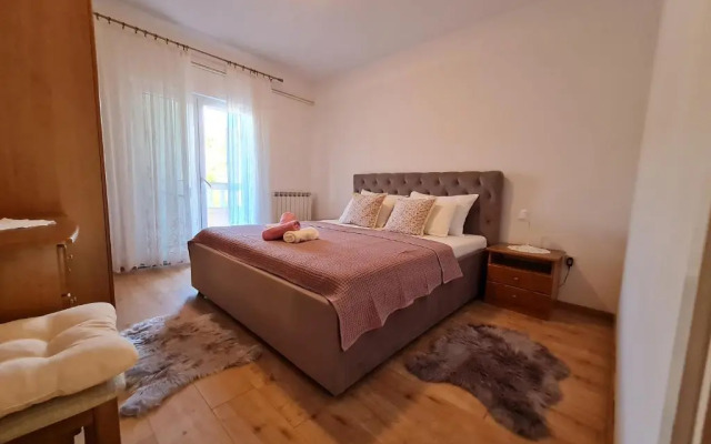 Apartments Nada