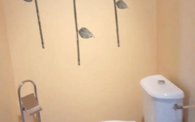 Apartment With 2 Bedrooms in Saint-dié-des-vosges, With Furnished Gard
