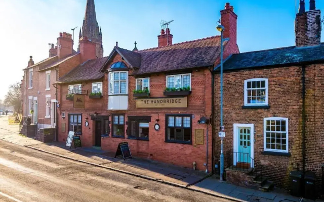 64 Handbridge