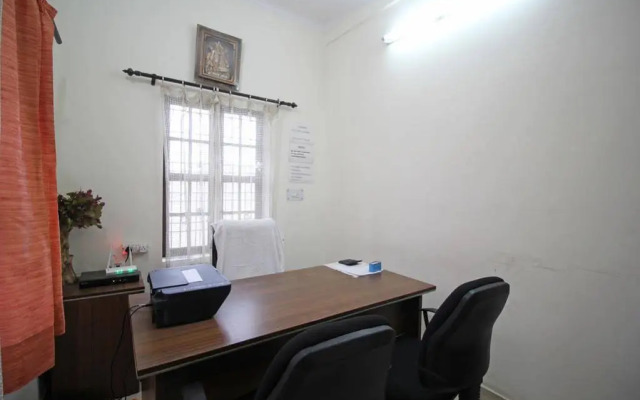 OYO Homes Rohilkhand Dental College