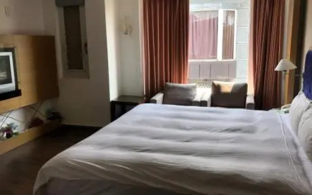 Home Yah SPA Motel
