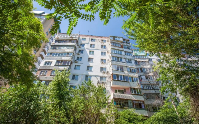Сеть гостеприимных квартир "Алира". Квартира на Островского