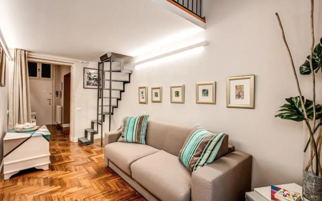 Travel & Stay - Scala