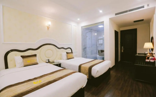 Vincent Halong Hotel