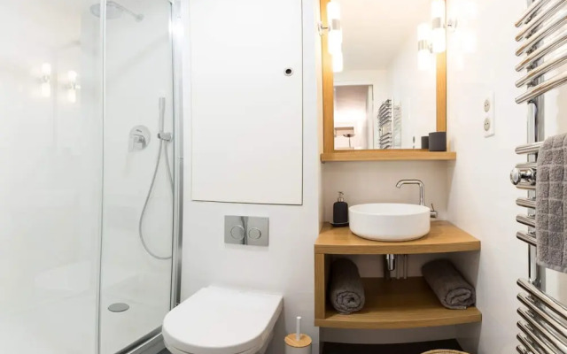 GuestReady - Designer Studio for 2 close to Louvre Museum!