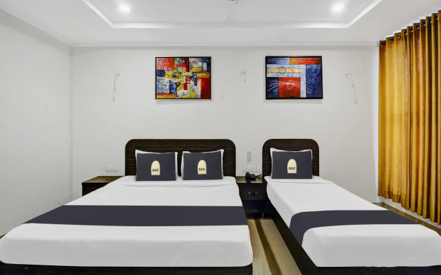 Super Oyo Townhouse Oak Hotel N7 Elite