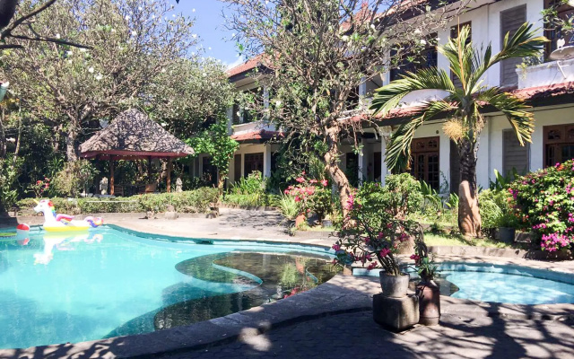 Sari Bali Resort