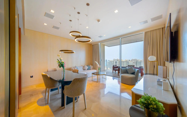 DXB - Five - 41509 - PJ