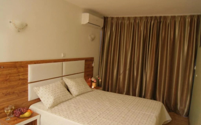 Hotel Elizabeth Dy