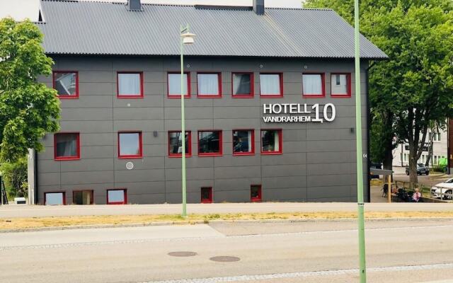Hotel And Vandrarhem 10 Севедален вид на фасад