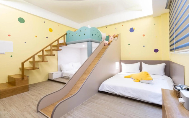 Whale Yan Homestay