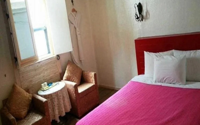 Goodstay Hotel I