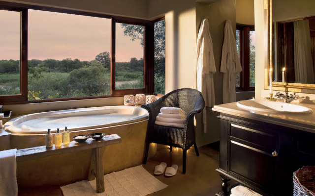 Lion Sands Tinga Lodge