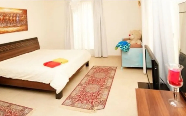 2Br Beach Front Sea View