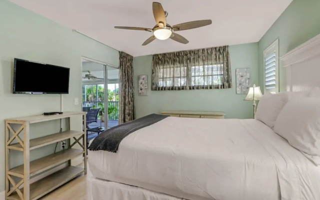 27090 Belle Rio Dr