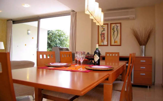 3378 Villa Portichol