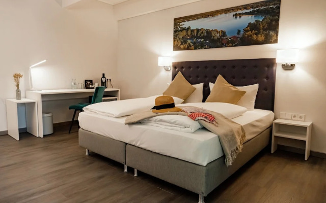 Seehotel am Tankumsee