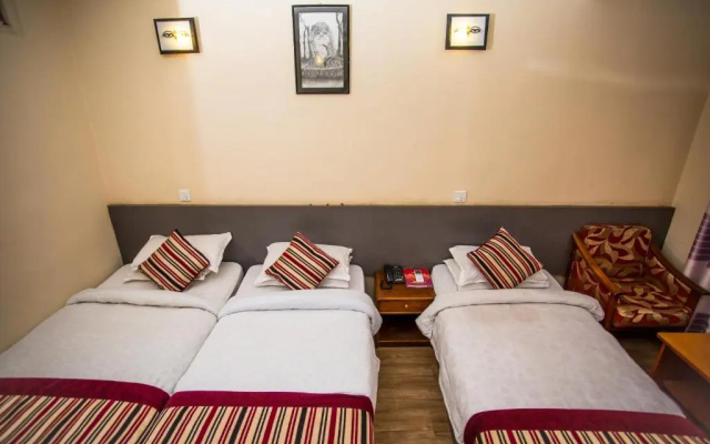 Hotel Crown Plaza