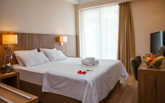 Sato Hotel Conference And Spa Resort