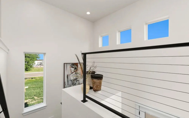 Coastal Chic Home near New Belgium & Old Town FC