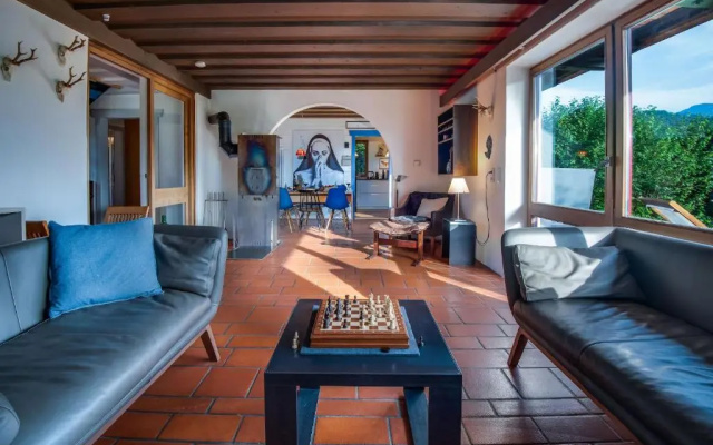 Idyllisches Ferienhaus mit 4 SZ, Sauna, Fitness & Panoramablick