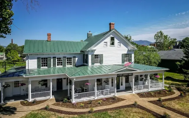 The Legacy Inn