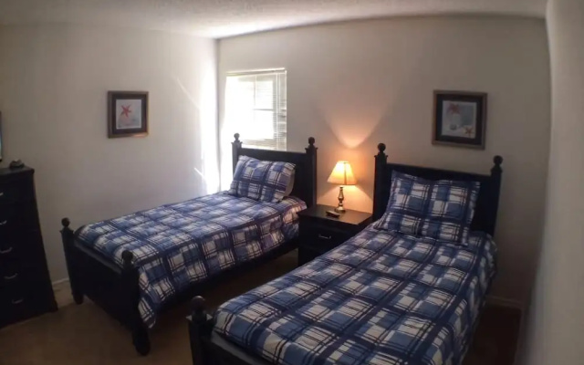 Private Pool ! 3 Bedroom Home by Redawning
