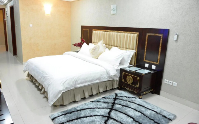 Nobila Airport Hotel