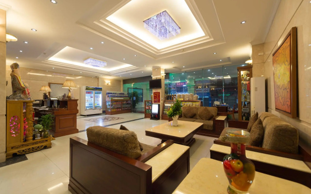 Iris Hotel Danang