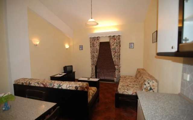 Penelope Suites