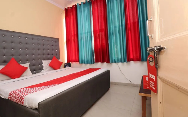 OYO 26730 Grandstay
