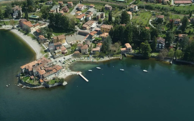 Casa sul lago