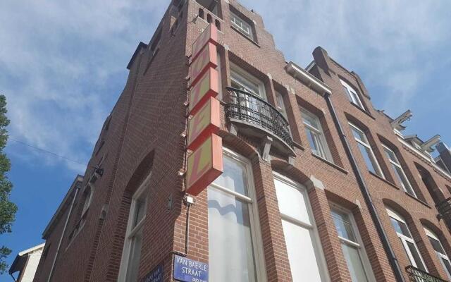 Отель Hostel Cosmos Amsterdam Нидерланды, Амстердам - отзывы, цены и фото номеров - забронировать отель Hostel Cosmos Amsterdam онлайн вид на фасад