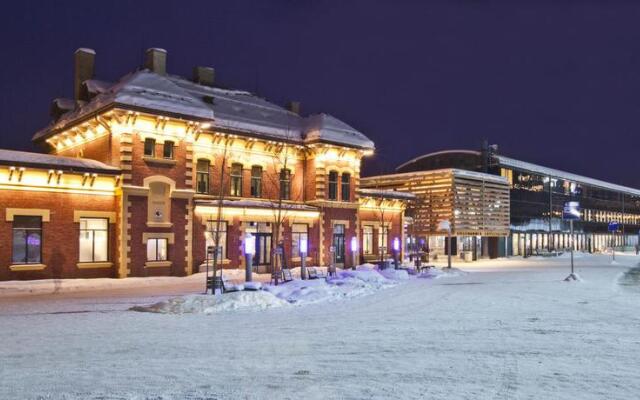 Lillehammer Station Hotel & Hostel вид на фасад