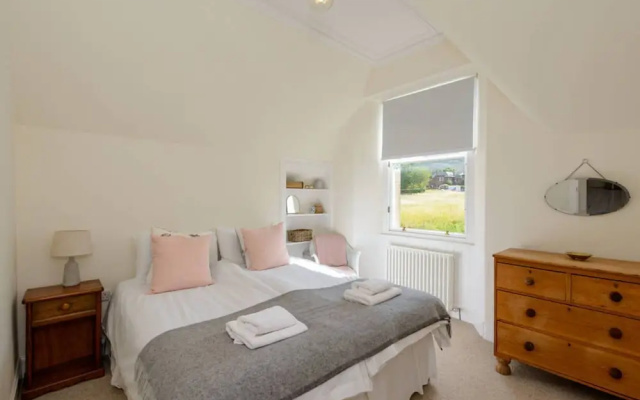 Forthview - Traditional 2 Bedroom Apartment