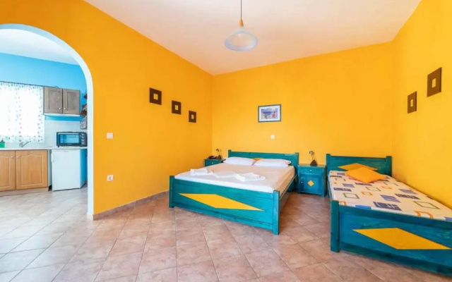 Santorious Flower Covered Apartment