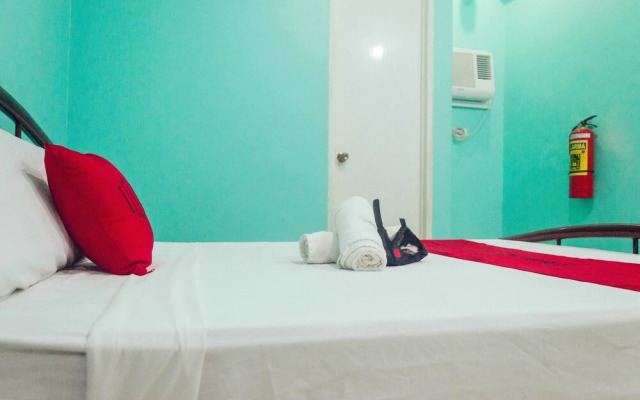 RedDoorz @ V Rama Cebu