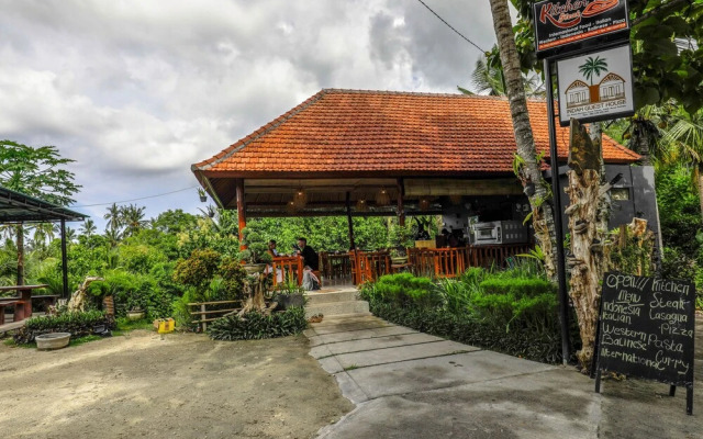Kubu Indah Guest House