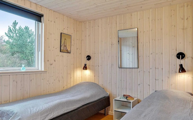 Spacious Holiday Home in Grenå near Sea