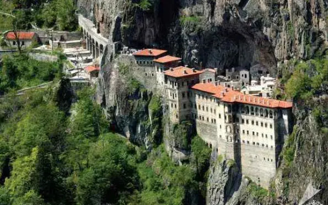 Pınar Kır Evi