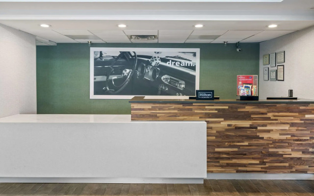 Hampton Inn Atlanta/Woodstock