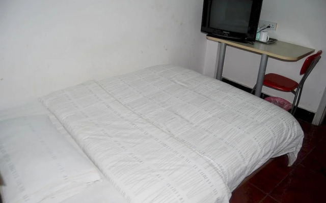 Wuhan Ronghua Business Hotel